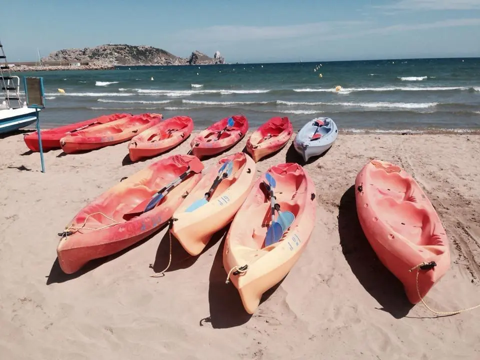Kayak Center