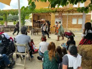 Espectacle teatralitzat a càrrec d'Excalibur Teatre a la Fira de Pirates i Corsaris de l'any passat 