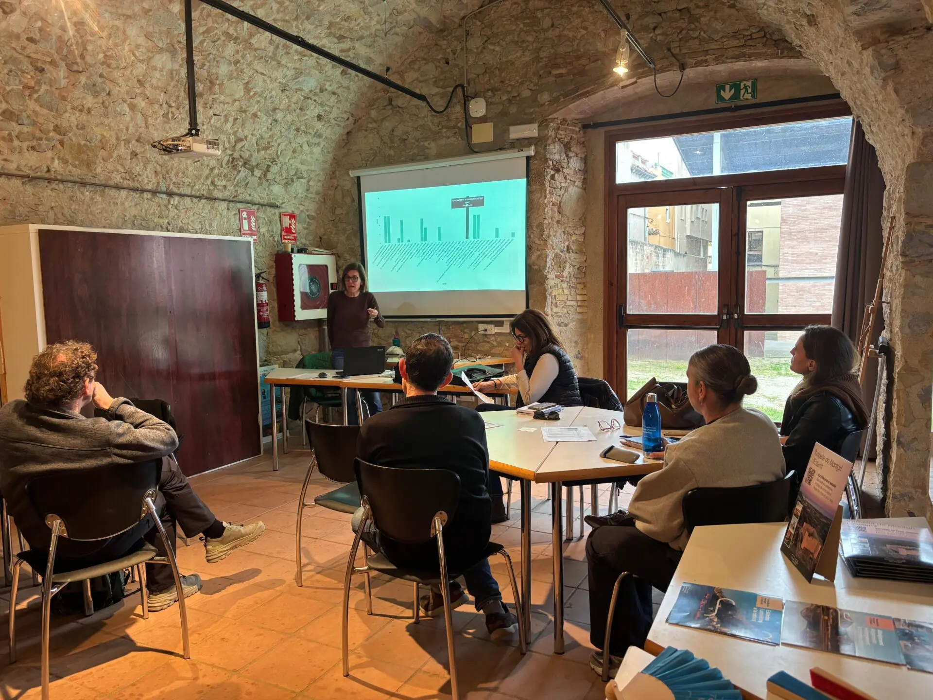 La primera sessió de les taules de treball del ...