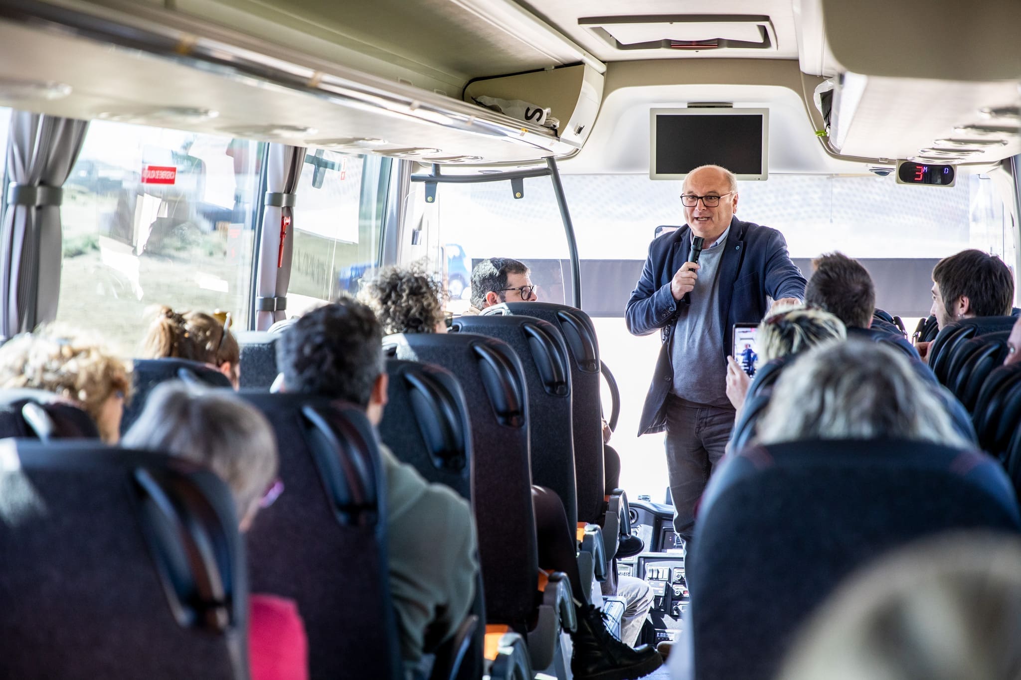 L'Alcalde de Torroella de Montgrí, Jordi Colomí durant la presentació del Festival Ítaca