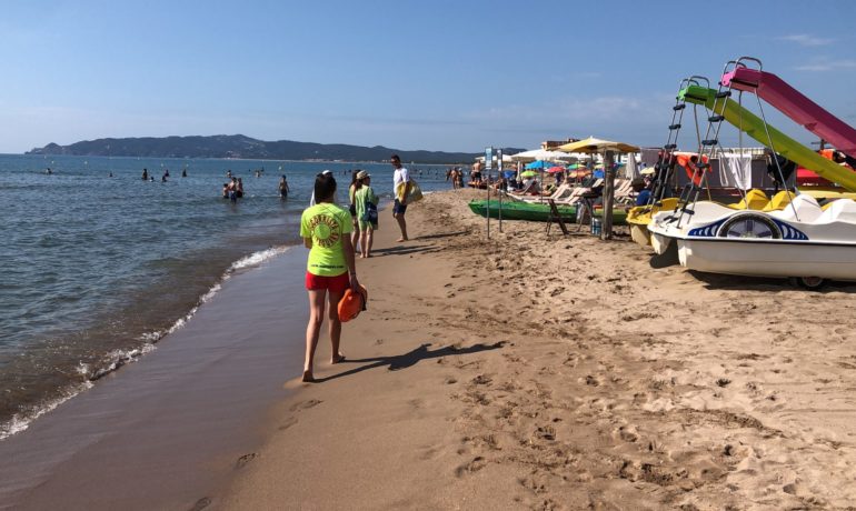 Torroella de Montgrí reforça els serveis i equipaments de les platges del municipi coincidint amb el pic de la temporada turística