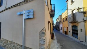 La nova senyalètica del patrimoni arquitectònic i cultural de Torroella de Montgrí